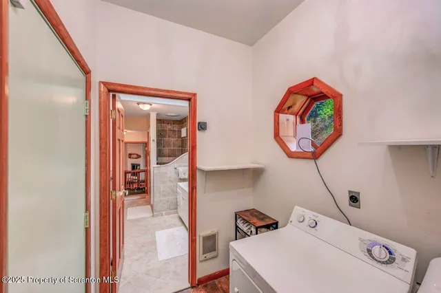 $690,000 | 242 Shore Drive, Hop Bottom, PA 18824