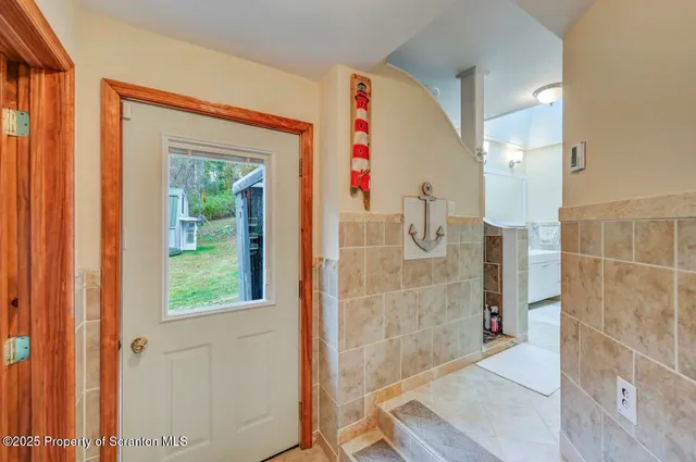 $690,000 | 242 Shore Drive, Hop Bottom, PA 18824