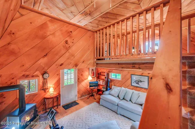 $690,000 | 242 Shore Drive, Hop Bottom, PA 18824