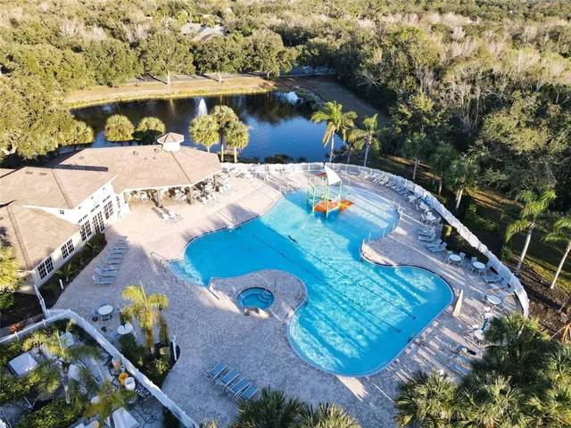 a view of an outdoor space yard