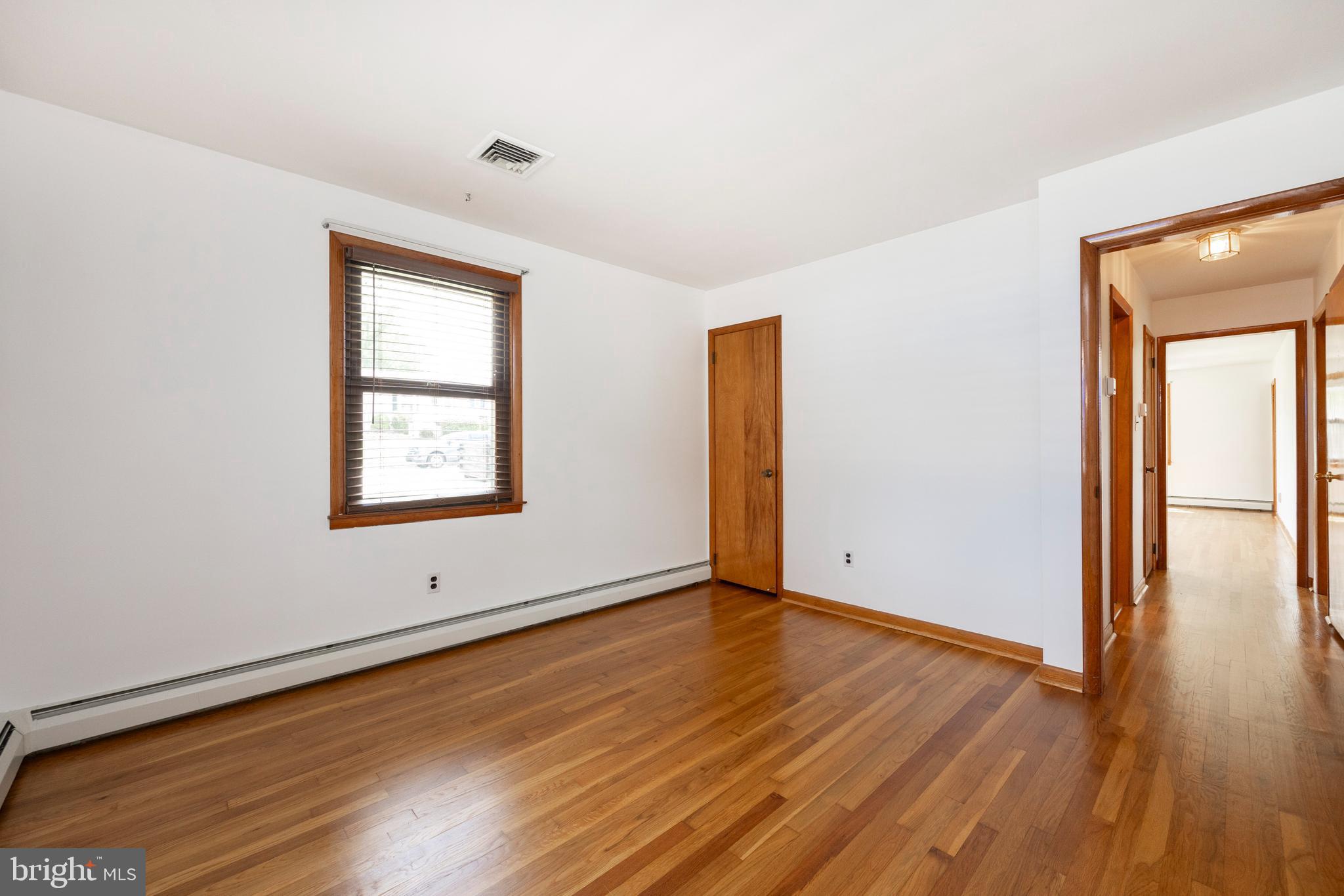 333 Ridge Avenue Spring City, PA 19475 - Photo 20 of 52 Beautiful hardwood floors
