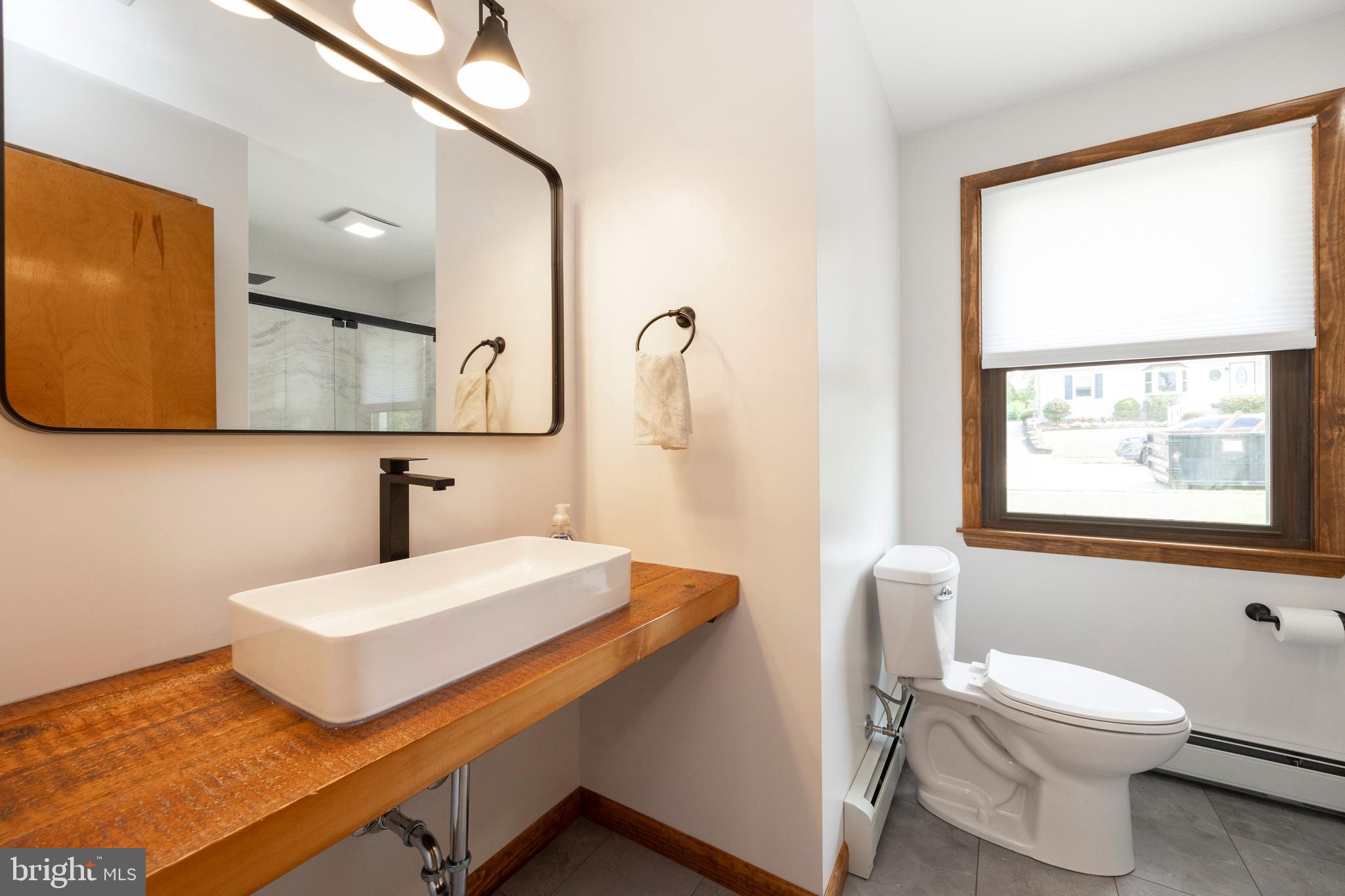 333 Ridge Avenue Spring City, PA 19475 - Photo 21 of 52 Newly installed custom bathoom