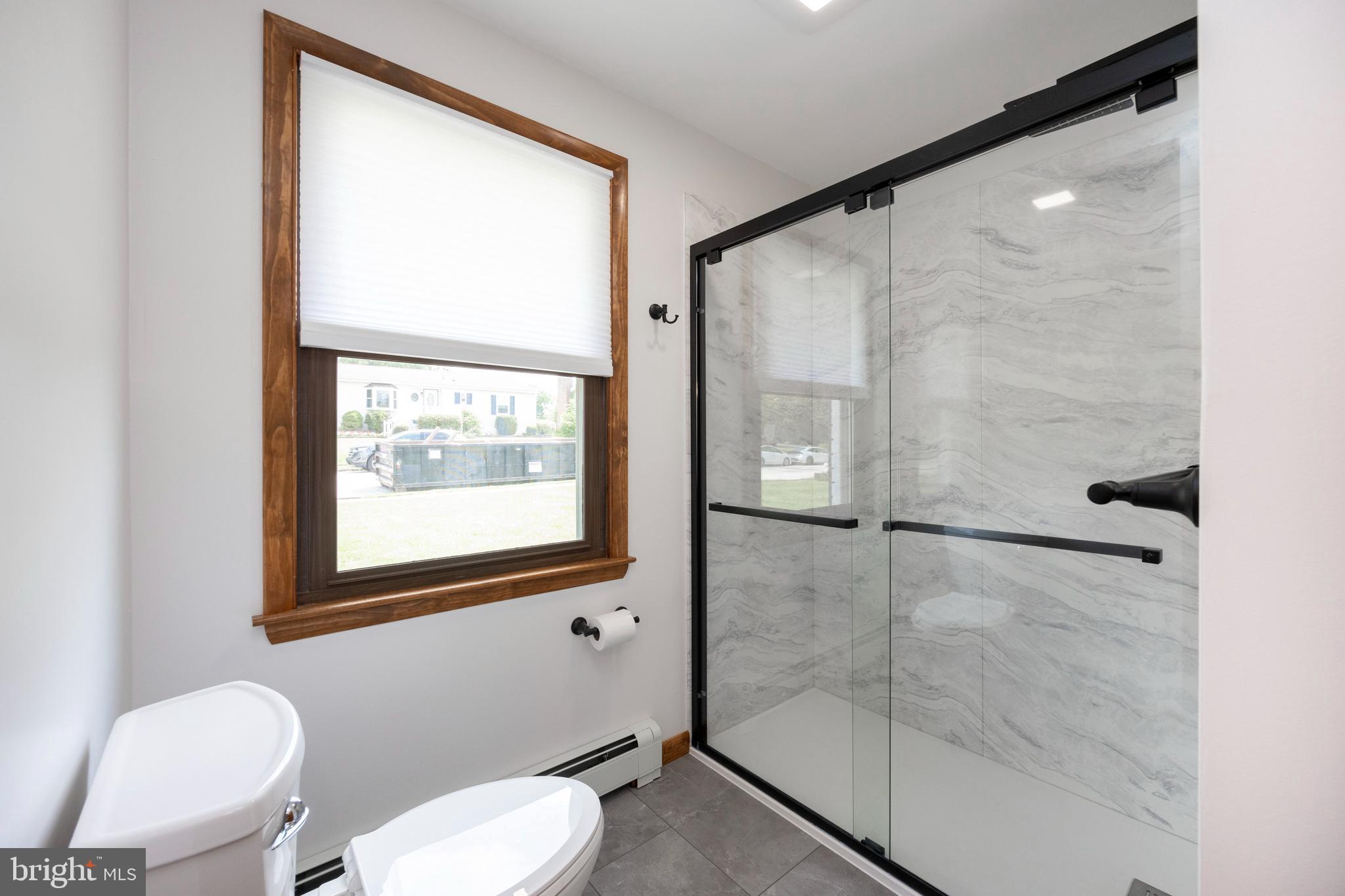 333 Ridge Avenue Spring City, PA 19475 - Photo 22 of 52 Walkin Shower