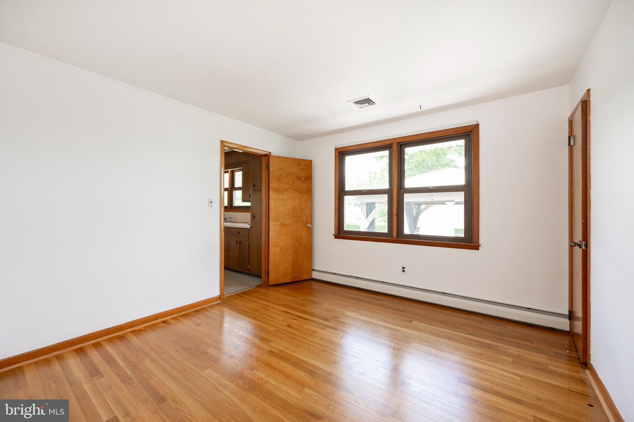 333 Ridge Avenue Spring City, PA 19475 - Photo 24 of 52 Bedroom 3, dining room or office