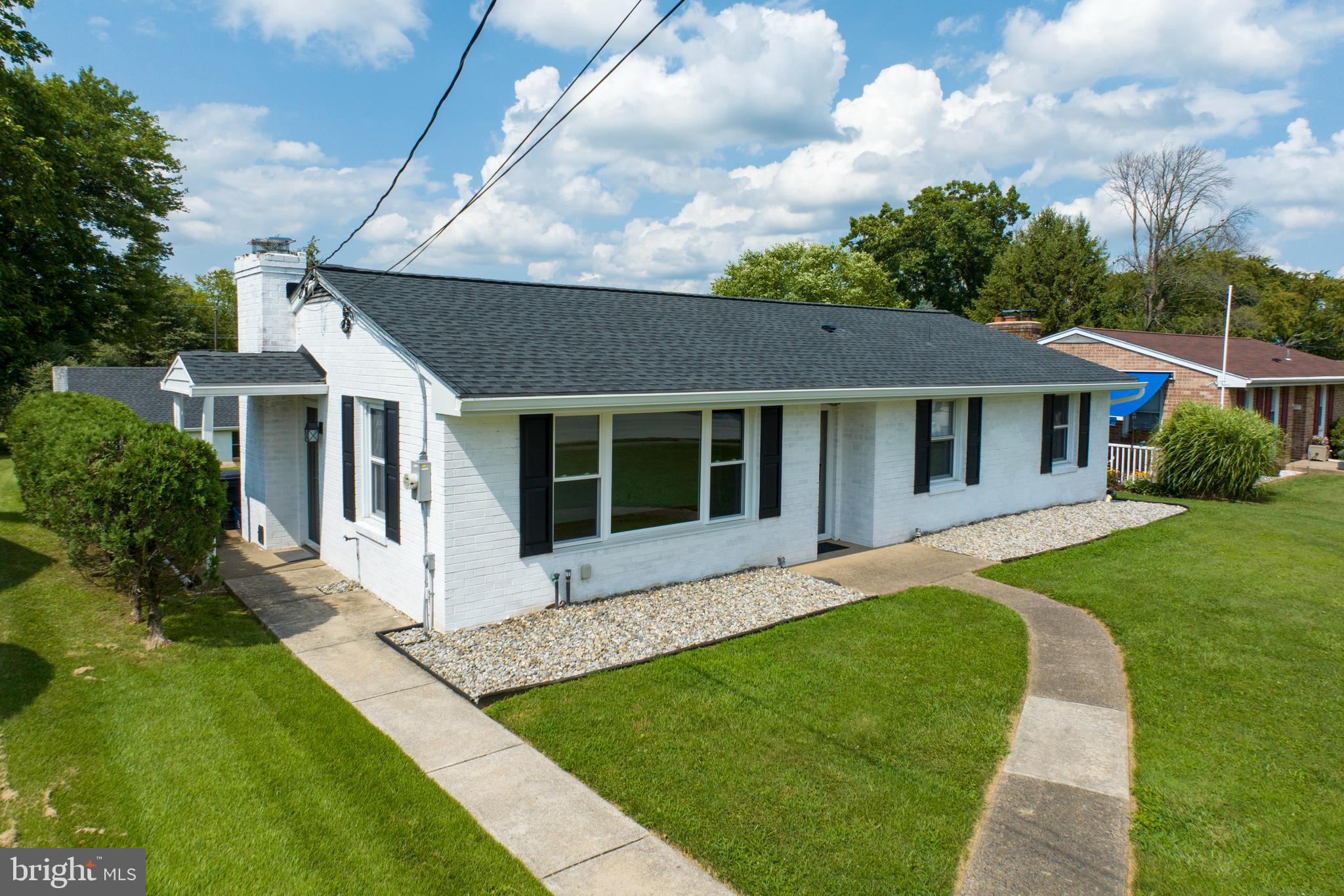333 Ridge Avenue Spring City, PA 19475 - Photo 3 of 52 Optional side entrance and path to back yard