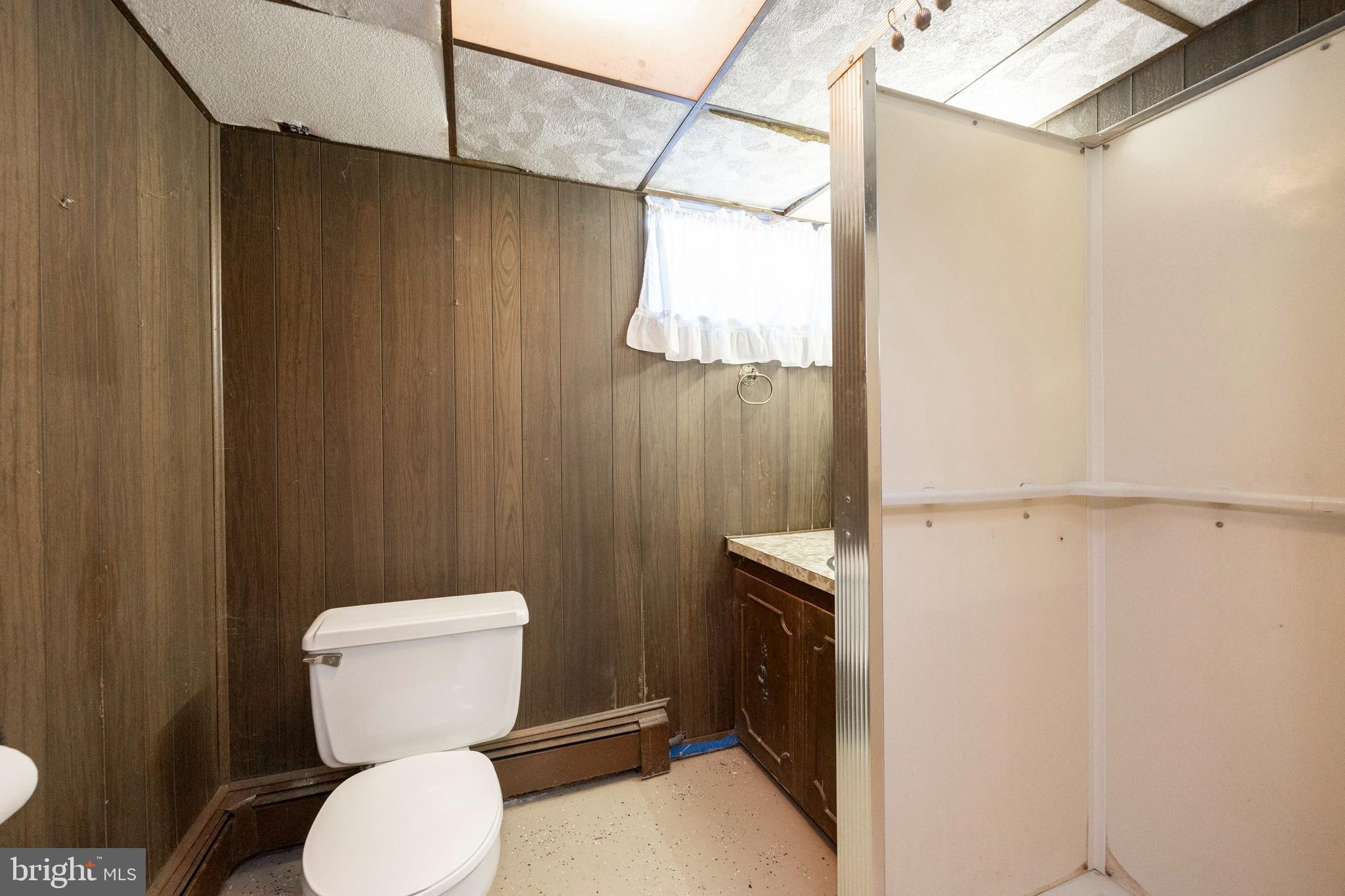 333 Ridge Avenue Spring City, PA 19475 - Photo 36 of 52 Lower level full bath