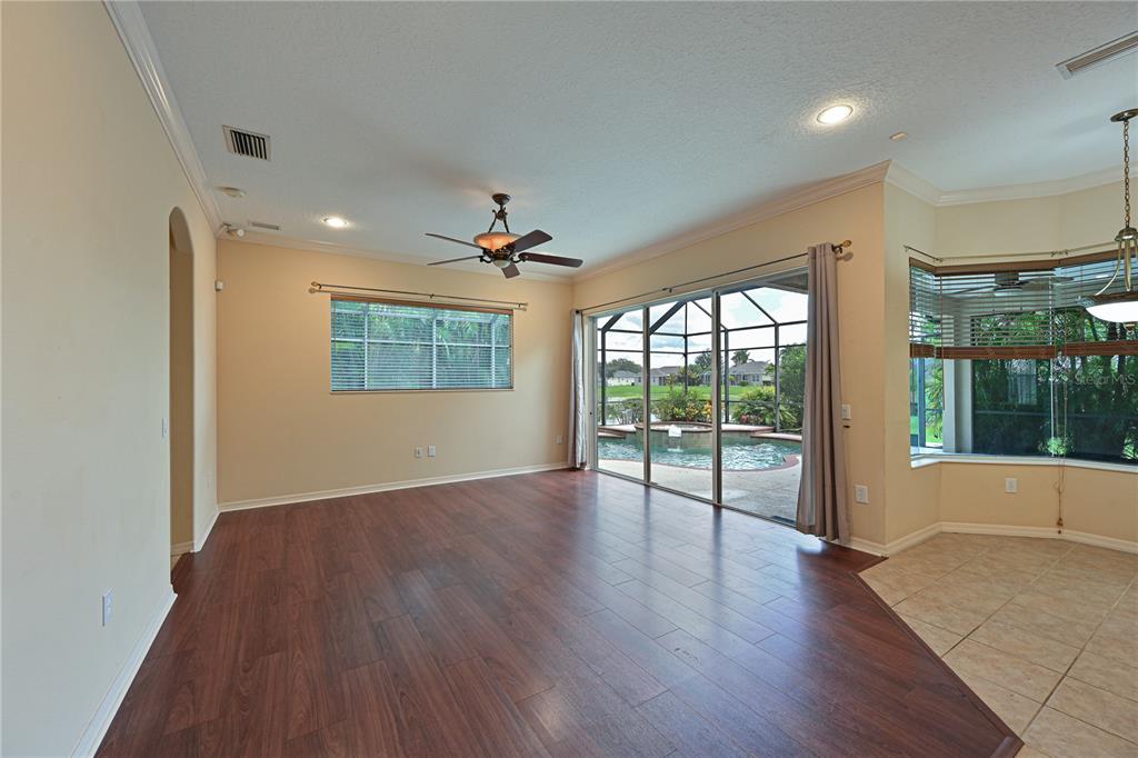 348 Snapdragon Loop Bradenton, FL 34212 - Photo 13 of 41