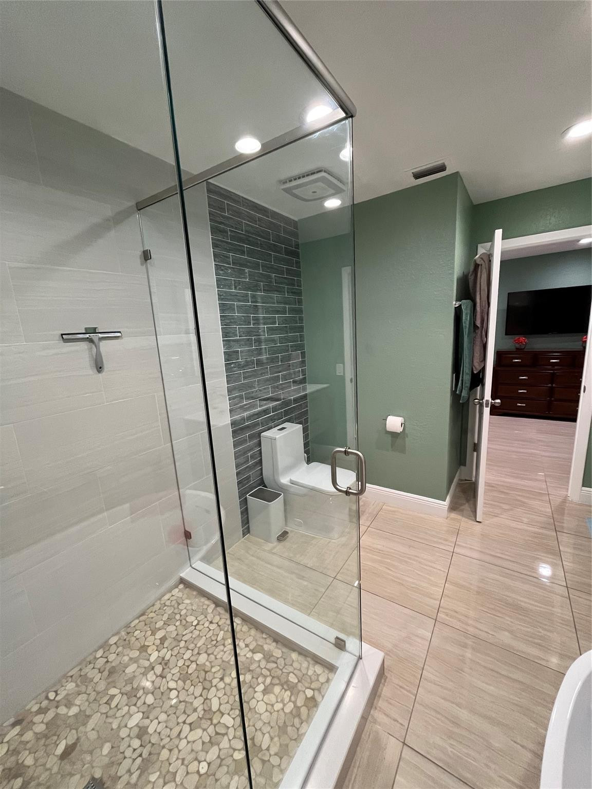 124 Davis Road Palm Springs, FL 33461 - Photo 12 of 22 Photo 12