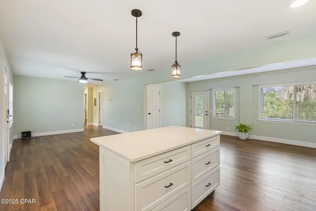 $370,000 | 905 East 2nd Plaza, Panama City, FL 32401