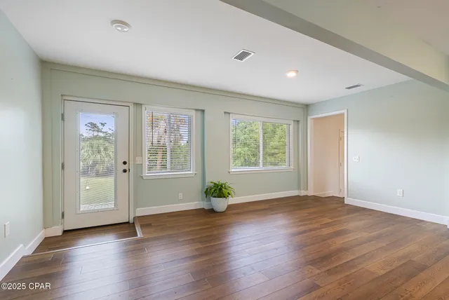 $370,000 | 905 East 2nd Plaza, Panama City, FL 32401