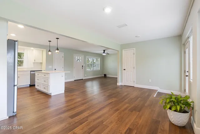 $370,000 | 905 East 2nd Plaza, Panama City, FL 32401