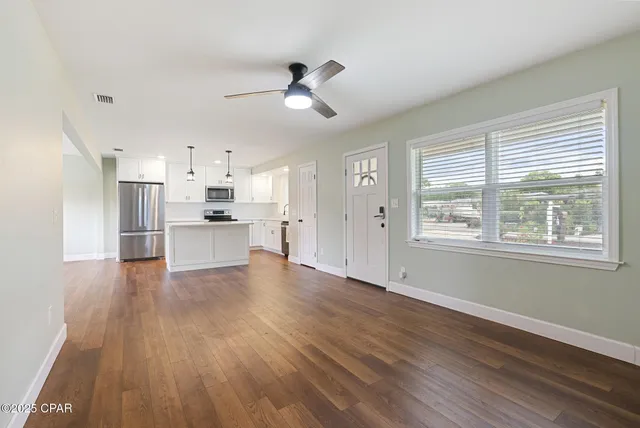 $370,000 | 905 East 2nd Plaza, Panama City, FL 32401