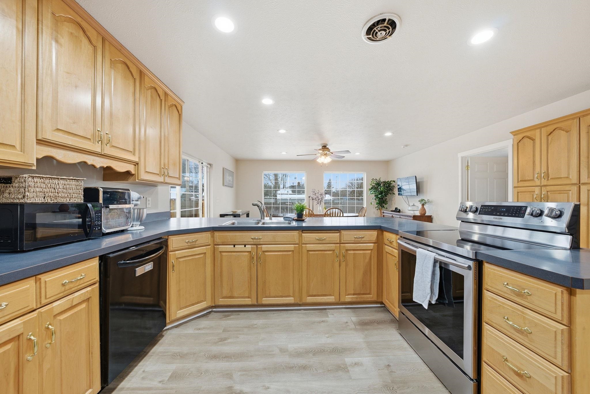 4609 North Lincoln Street Spokane, WA 99205 - Photo 16 of 46