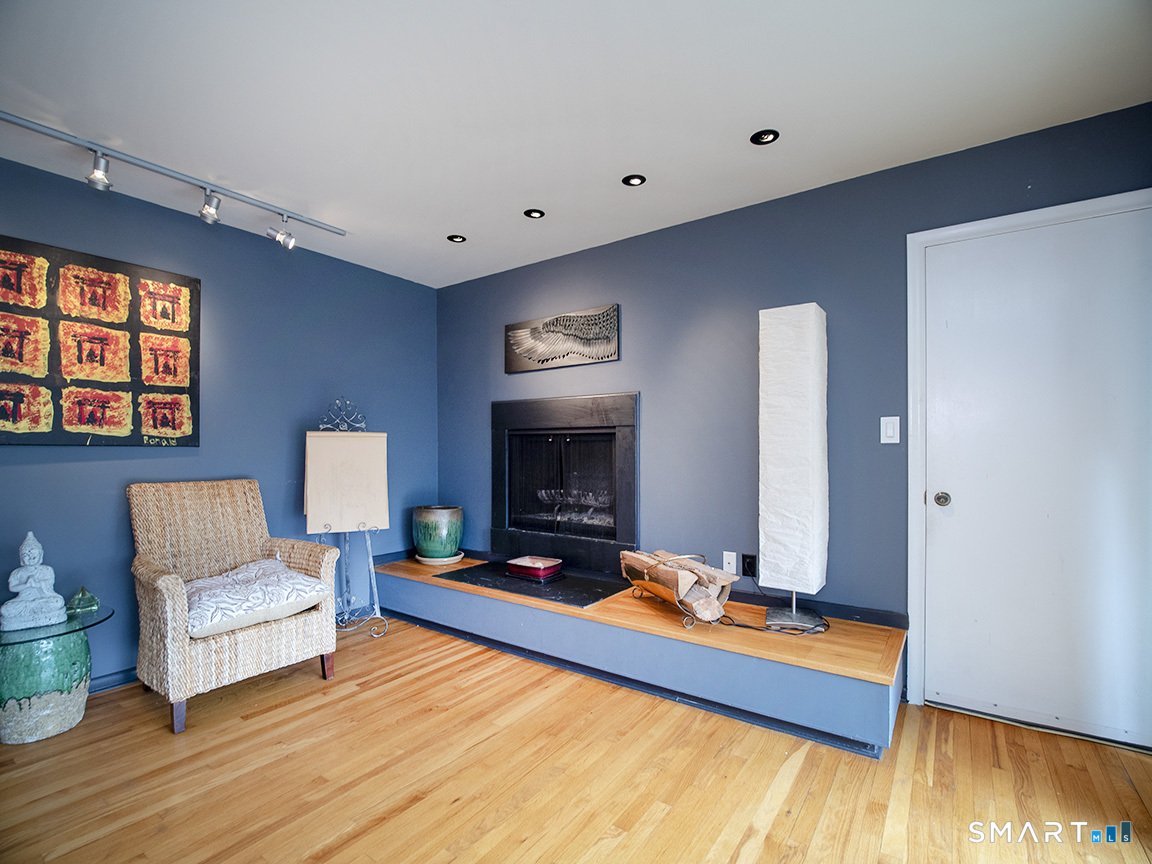 78 Charlton Hill Road, Unit 78 Hamden, CT 06518 - Photo 2 of 28