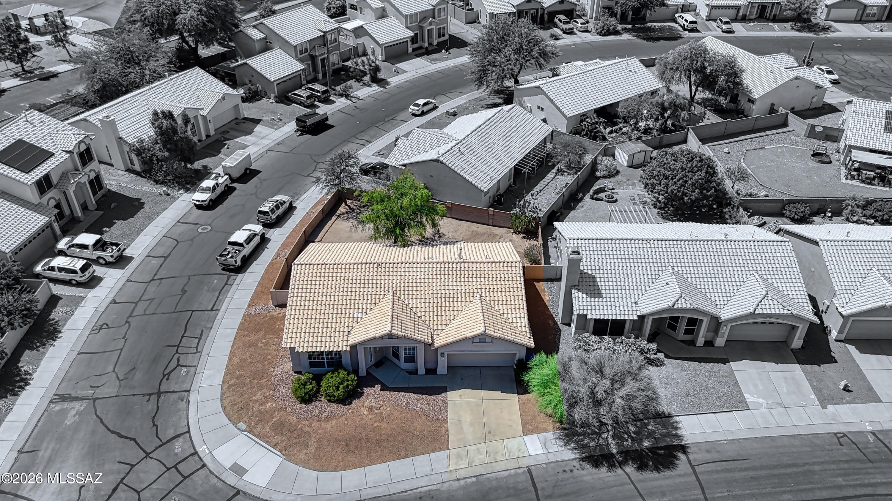 7216 West Rivulet Drive Tucson, AZ 85743 - Photo 4 of 39