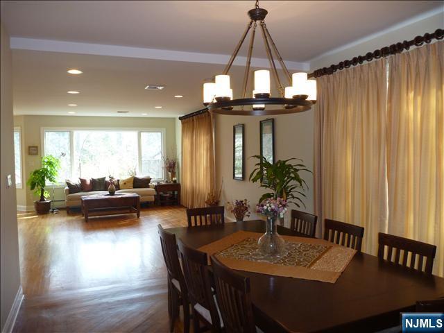 232 Riveredge Road Tenafly, NJ 07670 - Photo 5 of 16