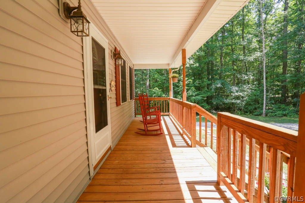 5490 Swann Road Powhatan, VA 23139 - Photo 6 of 34 Gallery Image 6