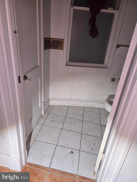 2721 North Calvert Street Baltimore, MD 21218 - Photo 18 of 29 a view of front door