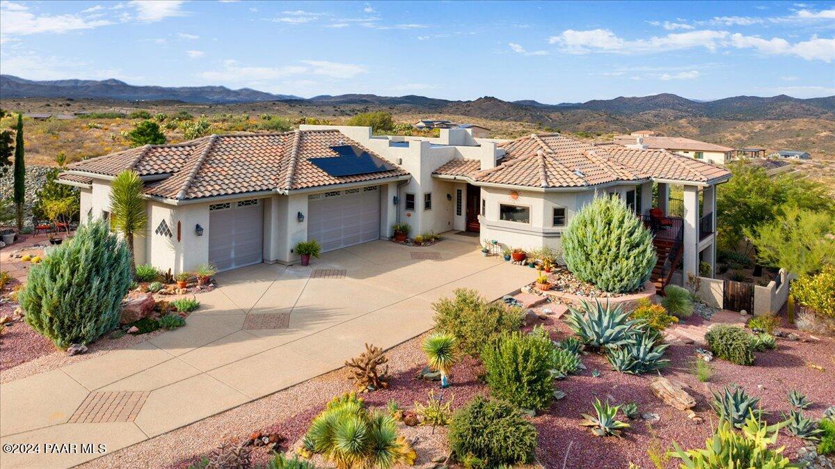 Front - 15270 E Countryside Rd