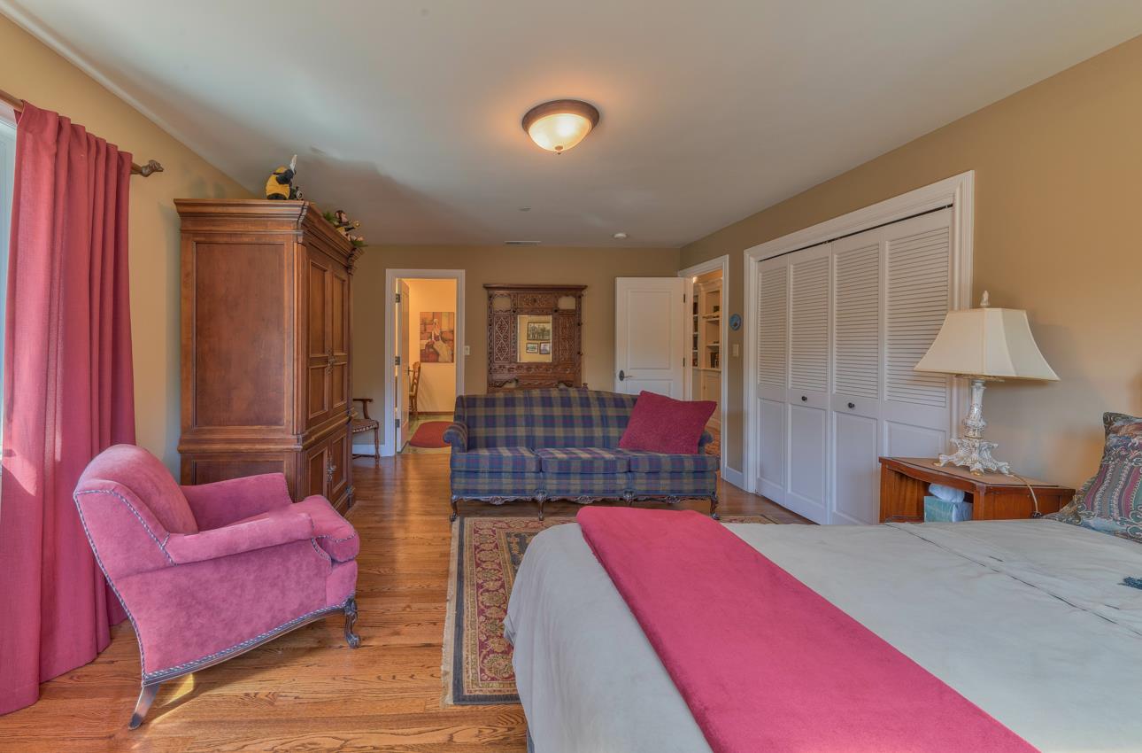 190 San Benancio Road Salinas, CA 93908 - Photo 25 of 61 a living room with furniture a table and a chandelier