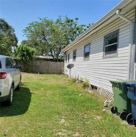 $1,395 | 2403 Durham Street, Unit 2 (B), Tampa, FL 33605