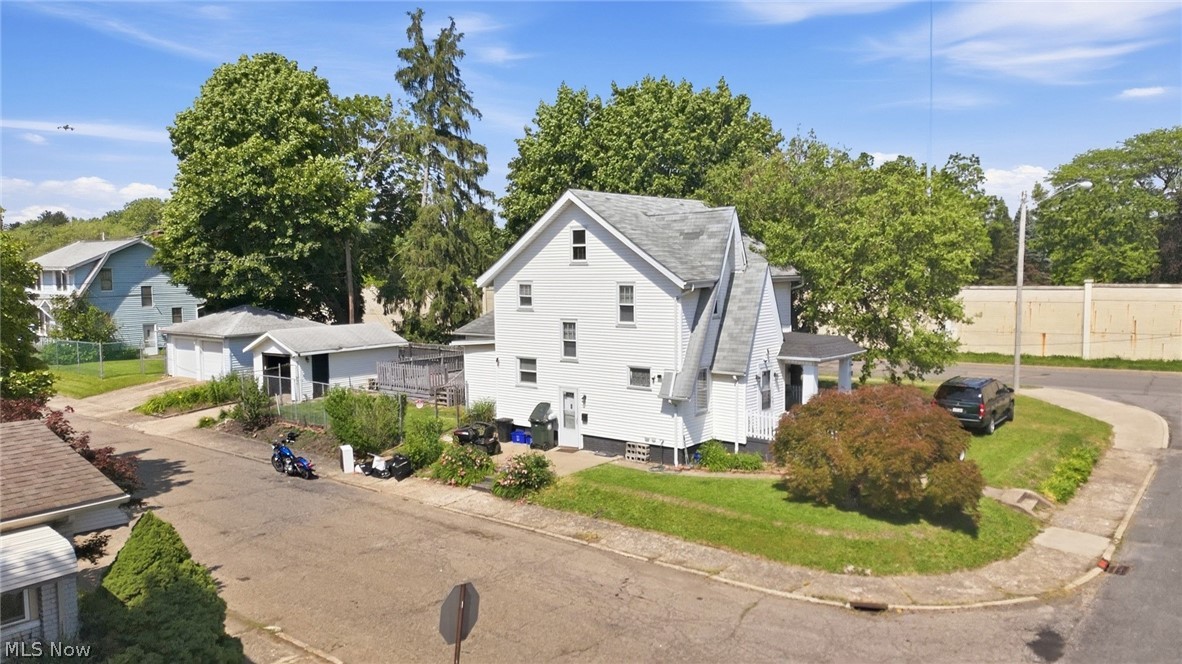 2221 9th Street Northwest Canton, OH 44708 - Photo 30 of 33