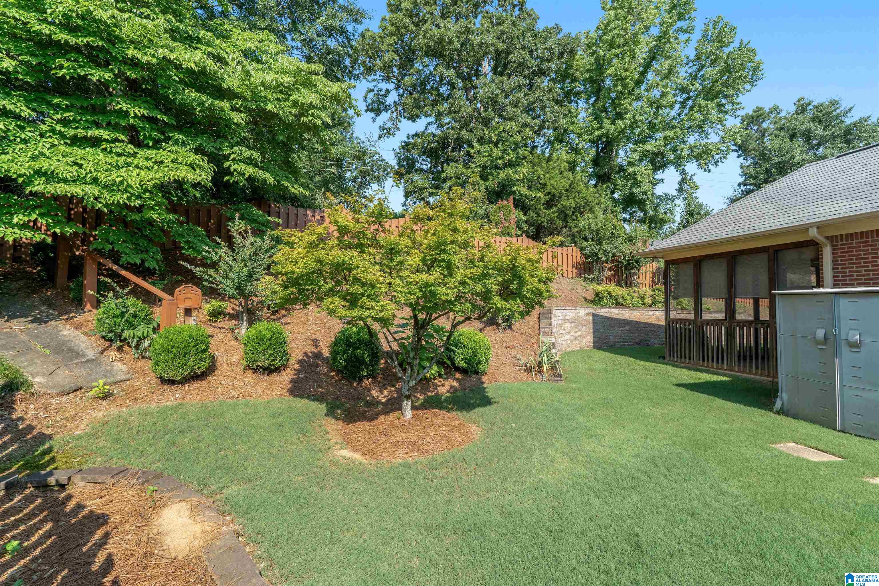 203 Beaver Crest Pelham, AL 35124 - Photo 33 of 35