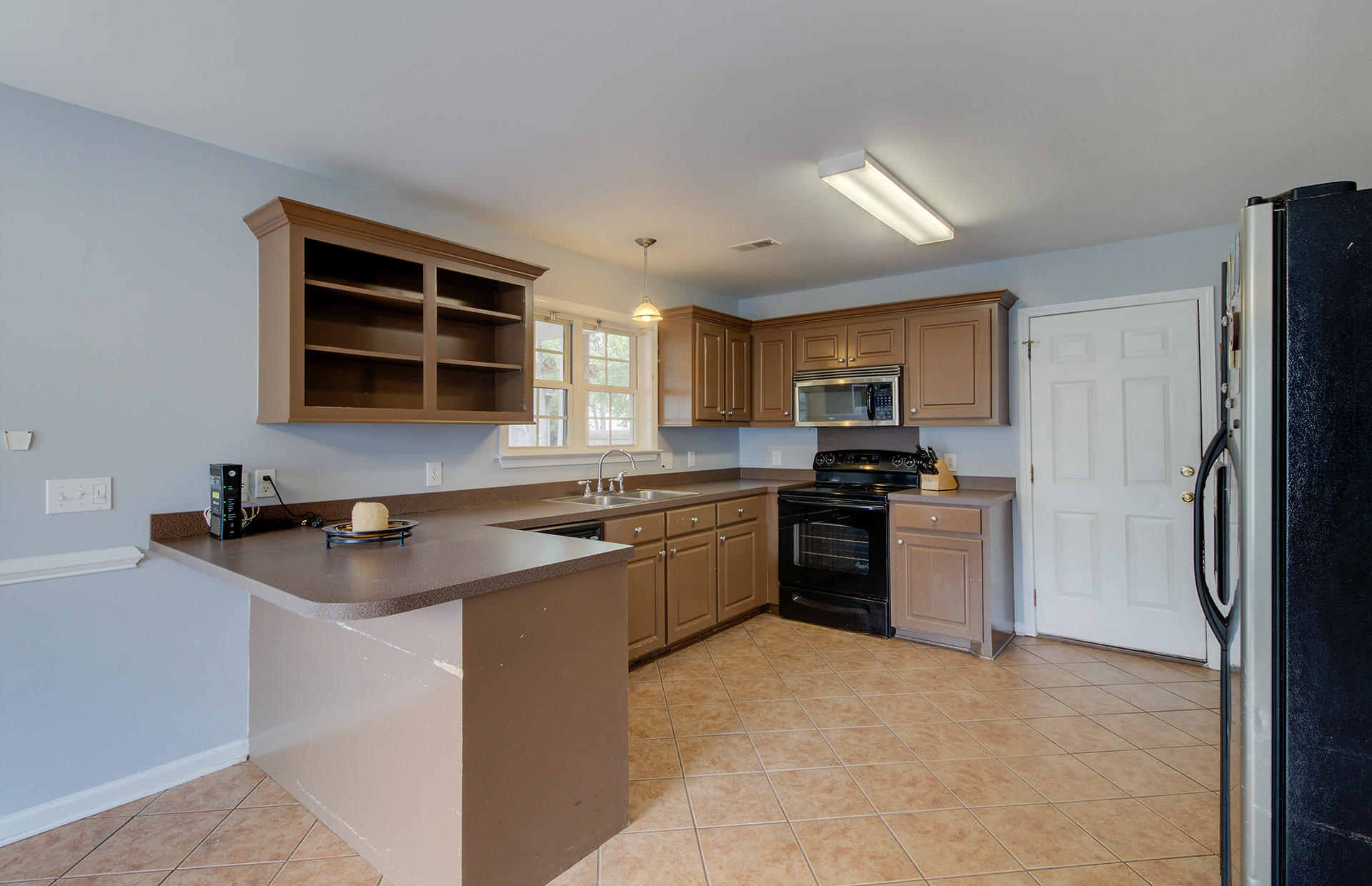 7801 Lumberton Road North Charleston, SC 29418 - Photo 9 of 23 12