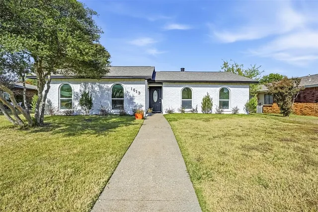 $2,500 | 1613 Cumberland Trail, Plano, TX 75023