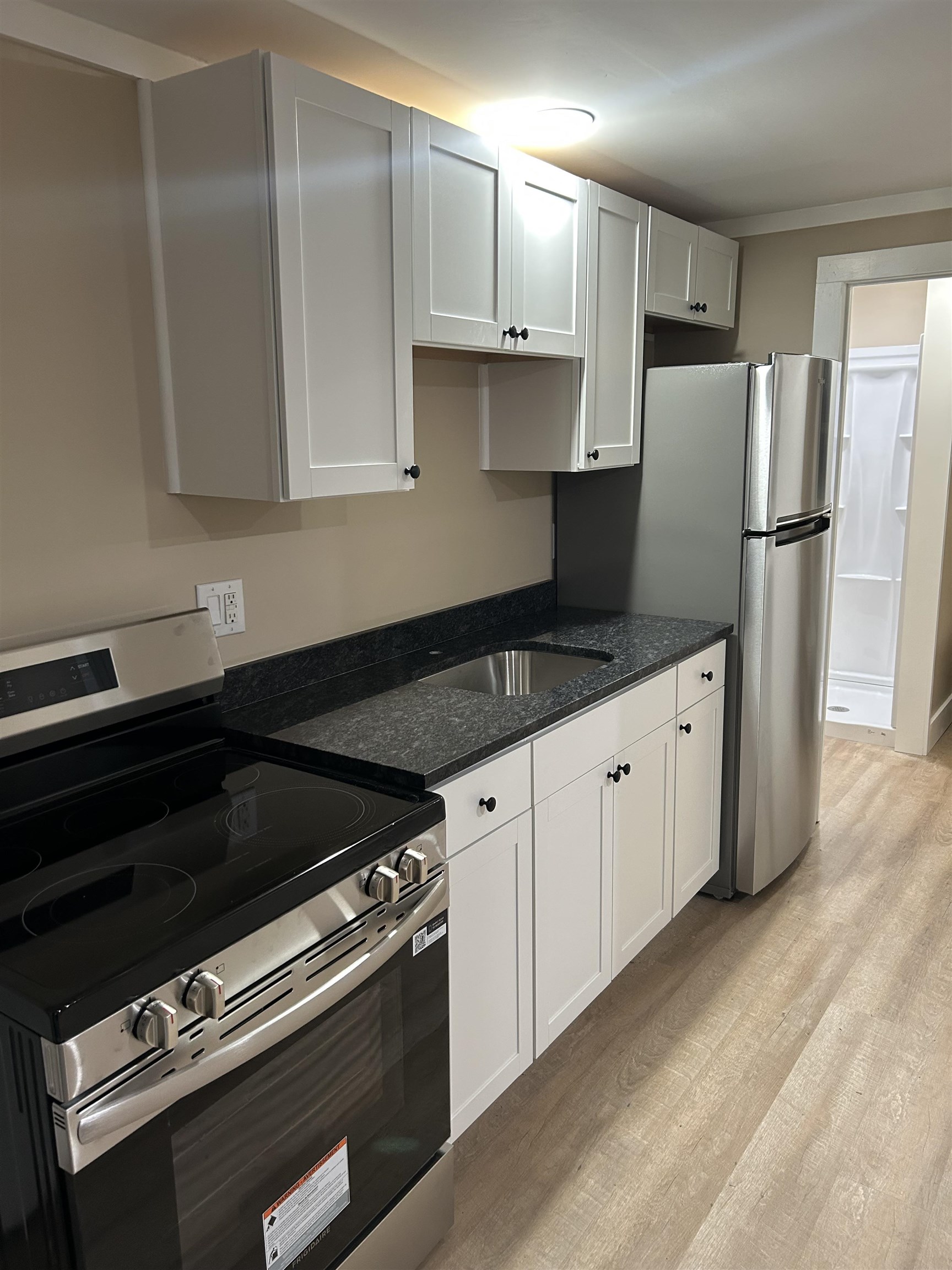 15 A Highland Street Rochester, NH 03868 - Photo 1 of 4