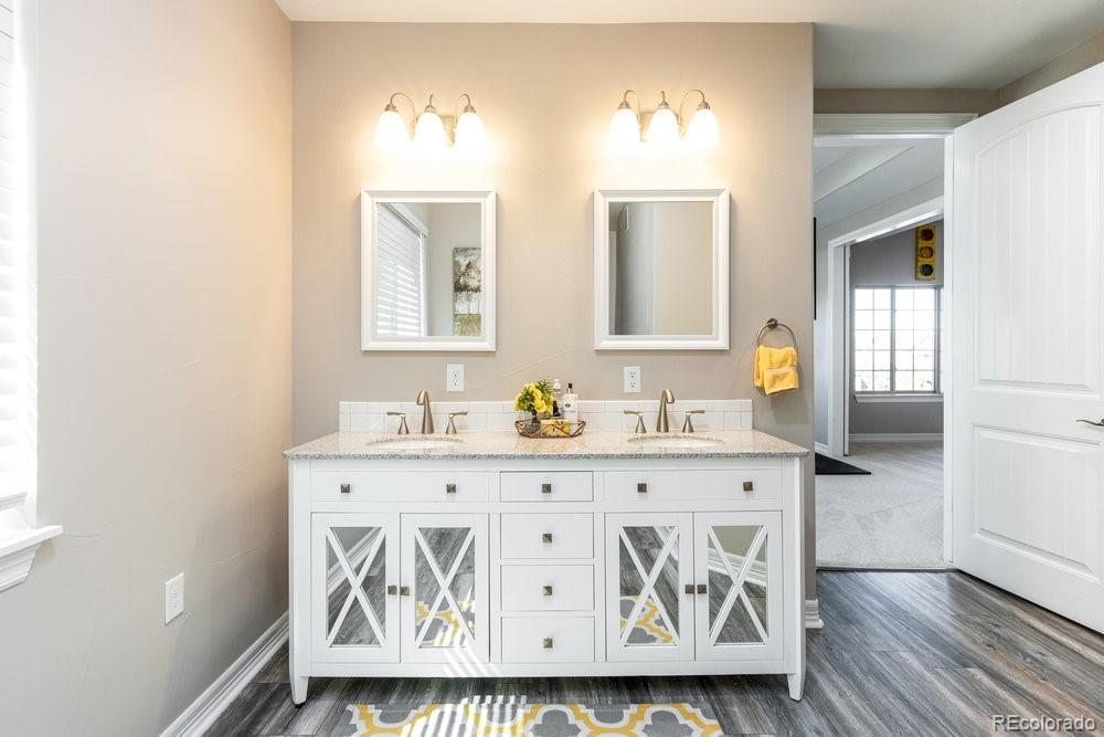 10769 Sundial Rim Road Highlands Ranch, CO 80126 - Photo 30 of 40