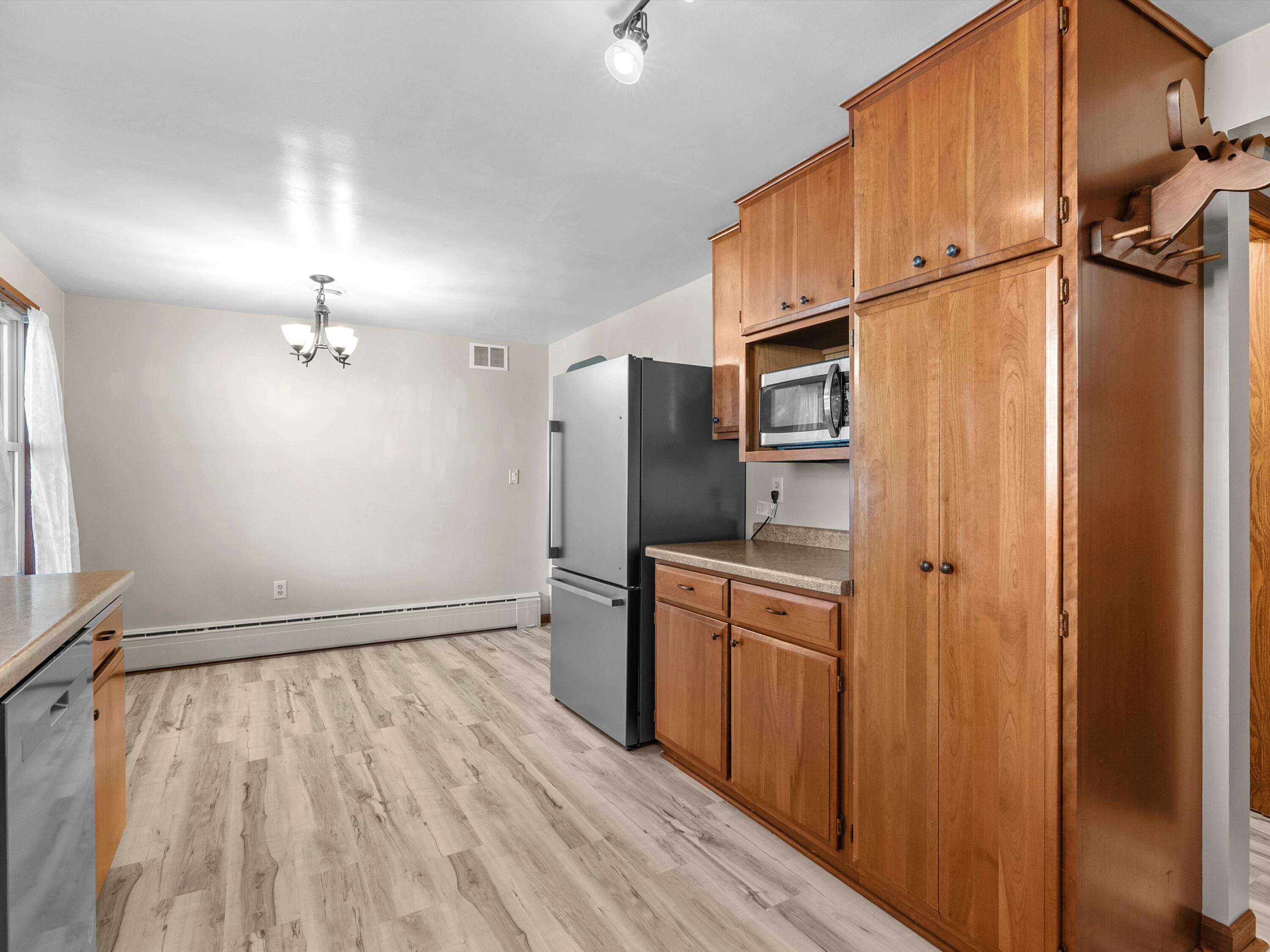 2012 34th Street Two Rivers, WI 54241 - Photo 11 of 39 16-DSC04676