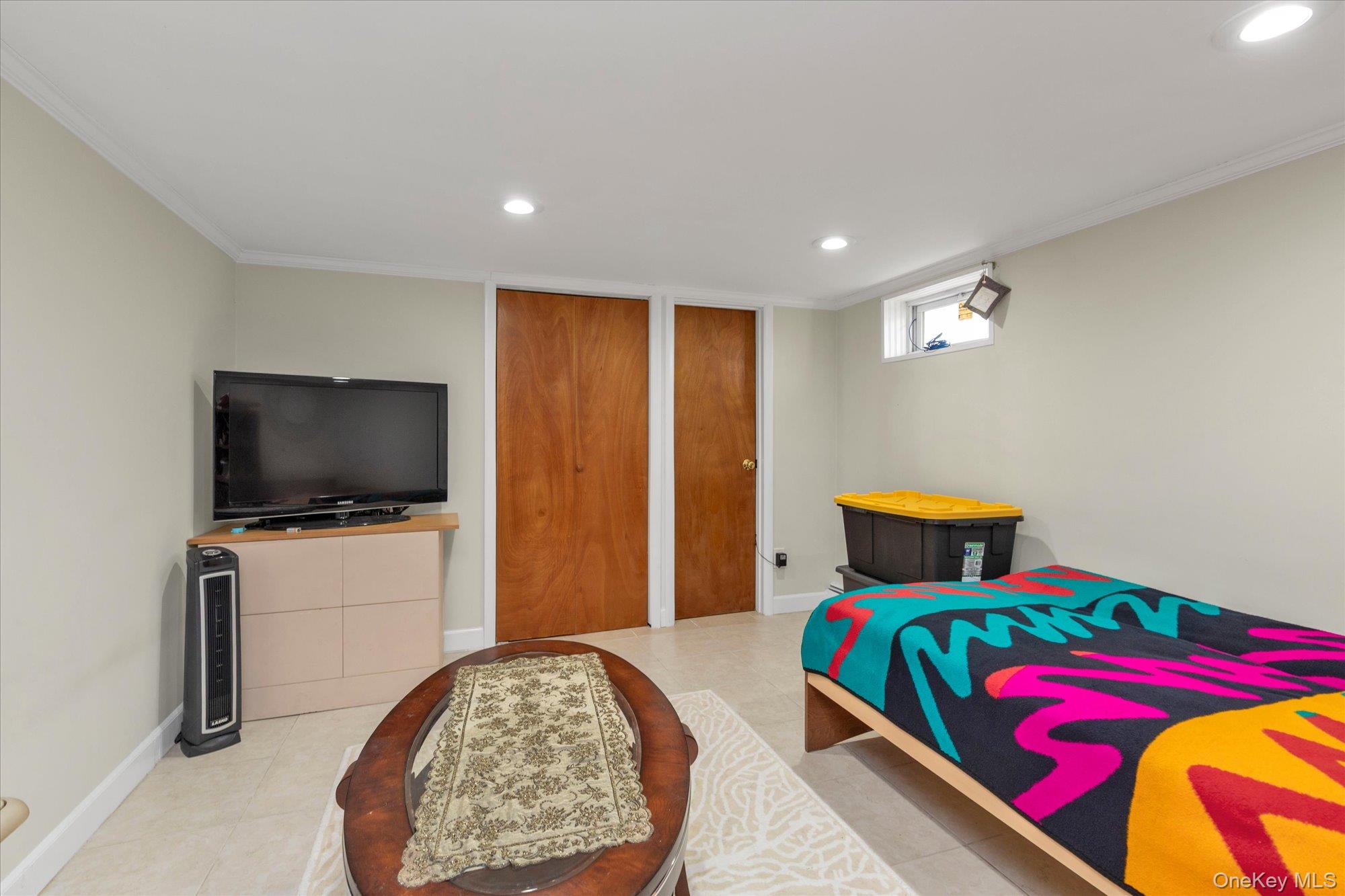 2463 Lindy Road Westbury, NY 11590 - Photo 14 of 17