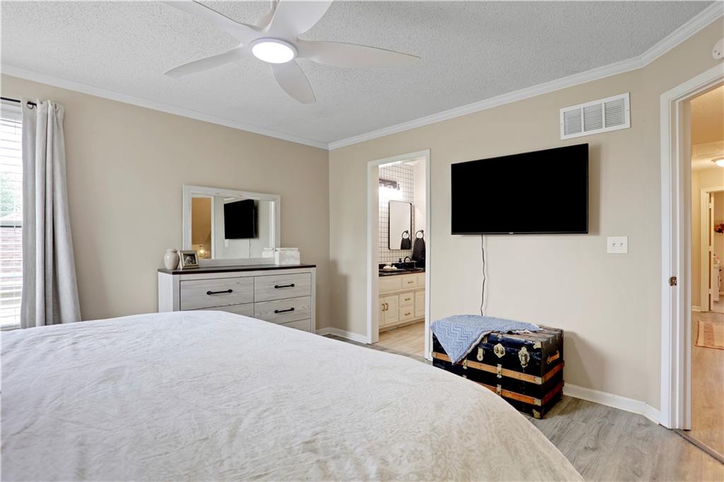 7903 Spring Valley Road Belton, MO 64012 - Photo 15 of 26