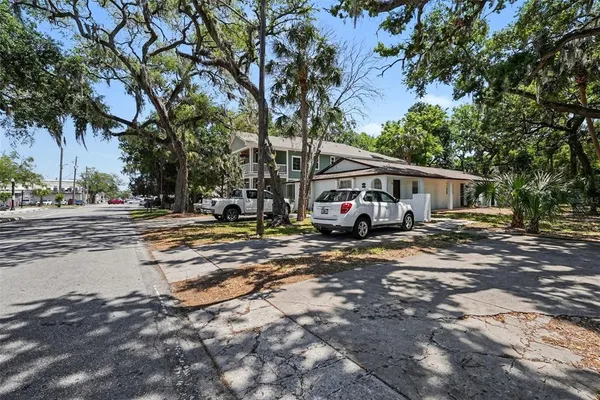 $1,900,000 | 5622 Missouri Avenue, New Port Richey, FL 34652