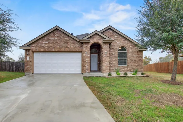 $340,000 | 406 Dragon Ridge Road, Buda, TX 78610