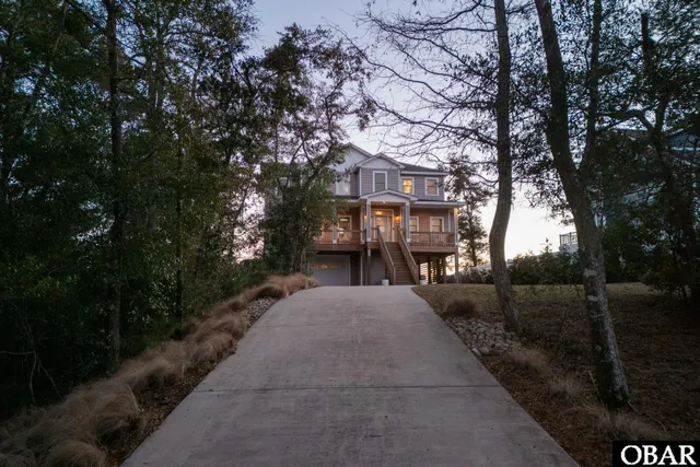 $899,000 | 209 Old Holly Lane, Kill Devil Hills, NC 27948