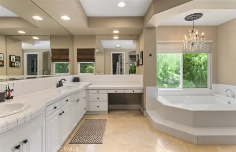 $4,425,000 | 31201 Old San Juan Road, San Juan Capistrano, CA 92675