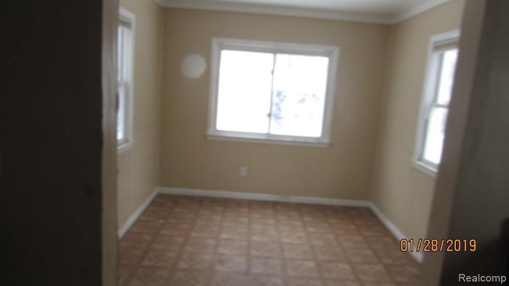 8652 Fielding Street Detroit, MI 48228 - Photo 12 of 24