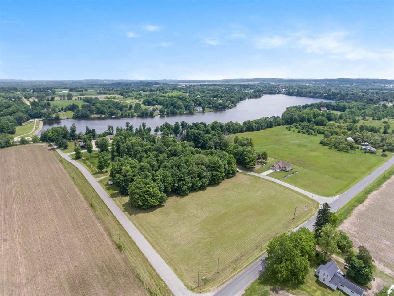 2 West Harrison Road Scottville, MI 49454 - Photo 2 of 11