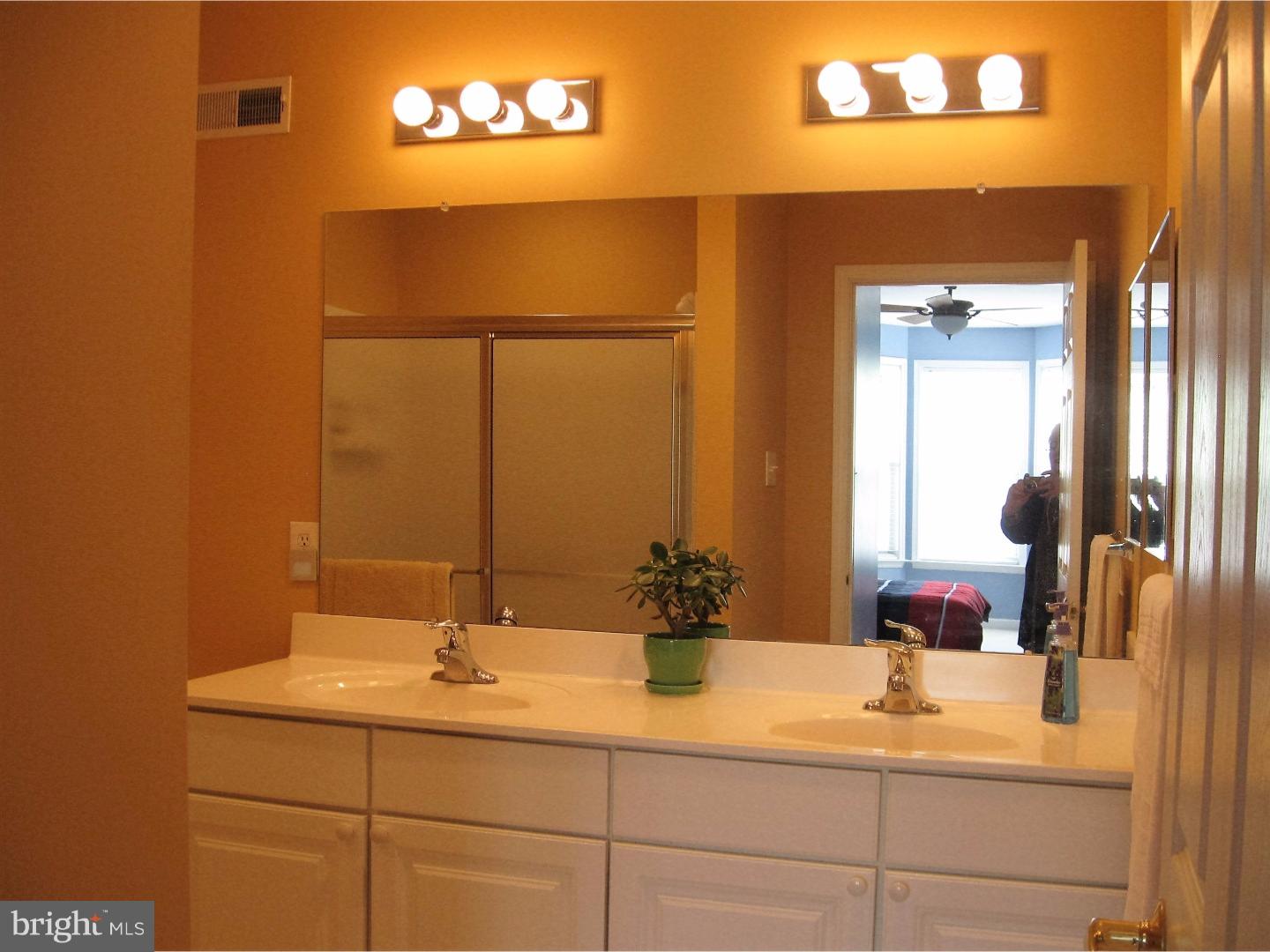 109 Davish Road Coatesville, PA 19320 - Photo 10 of 22 Master Bathroom
