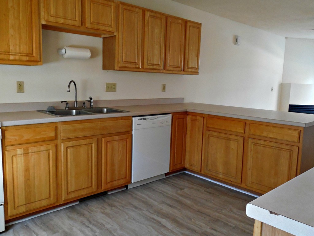 44 North Street, Unit 2 Ware, MA 01082 - Photo 9 of 28 Gallery Image 9