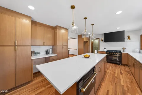 $1,500,000 | 5916 Old NC 86, Chapel Hill, NC 27516