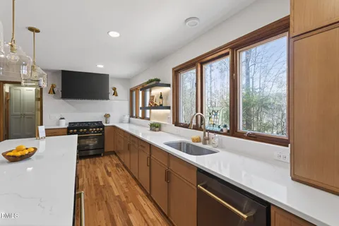 $1,500,000 | 5916 Old NC 86, Chapel Hill, NC 27516