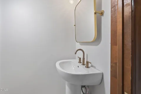 $1,500,000 | 5916 Old NC 86, Chapel Hill, NC 27516