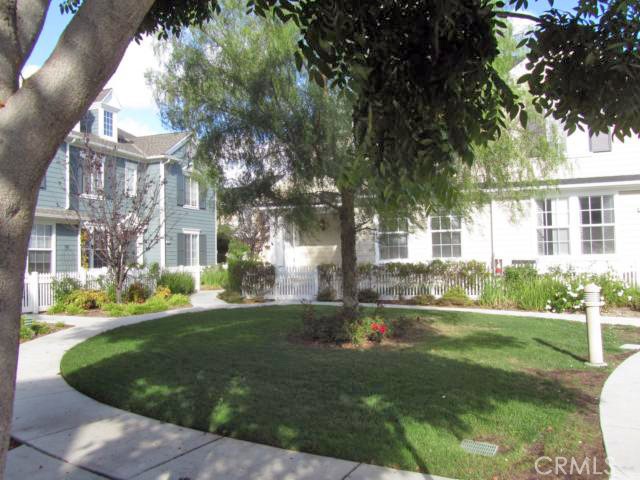 46 Strawflower Street Ladera Ranch, CA 92694 - Photo 31 of 34 Photos Taken prior to current tenant-Front cul de sac