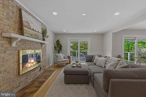 $1,295,000 | 2102 Twin Mill Lane, Oakton, VA 22124