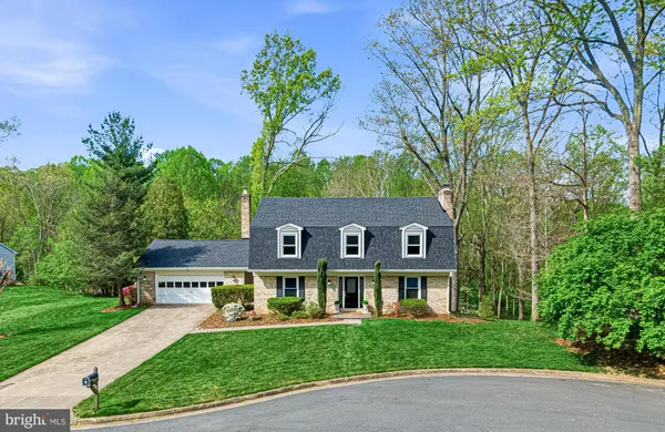$1,295,000 | 2102 Twin Mill Lane, Oakton, VA 22124
