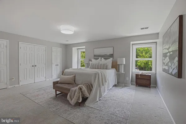 $1,295,000 | 2102 Twin Mill Lane, Oakton, VA 22124