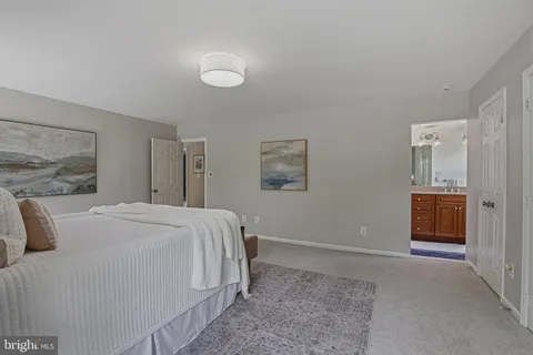 $1,295,000 | 2102 Twin Mill Lane, Oakton, VA 22124